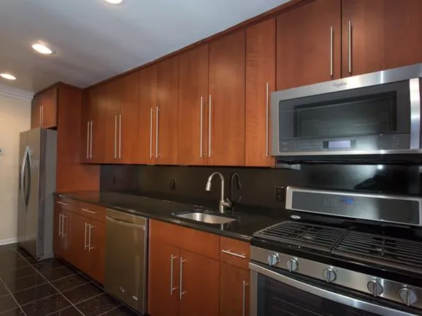 Fairfield At Far Rockaway