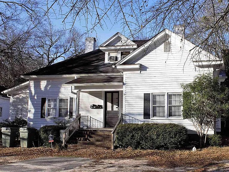 1st image of 1205 Mill St #B