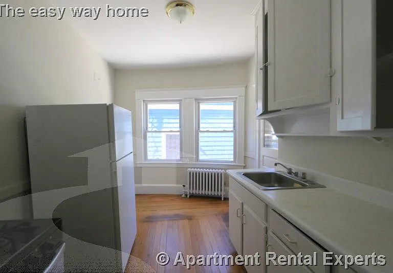 16 Kidder Ave #3 — Photo 7