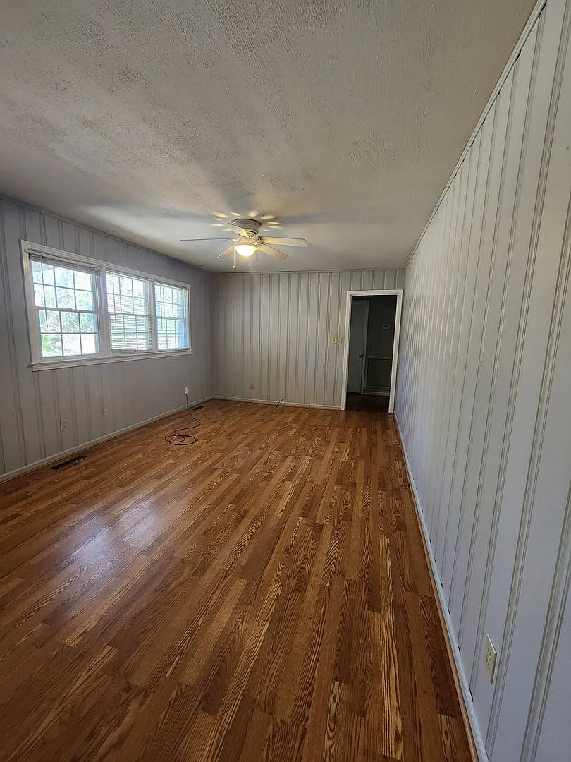 3 bed, 1484 sqft, $1,575 — Photo 3
