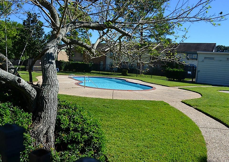 1st image of 7371 Chasewood Dr