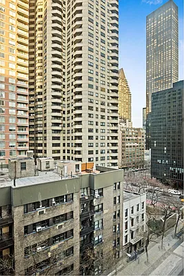 Sold by R New York | media 6