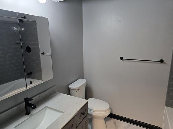 5th image of 8512 N Pomona Ave