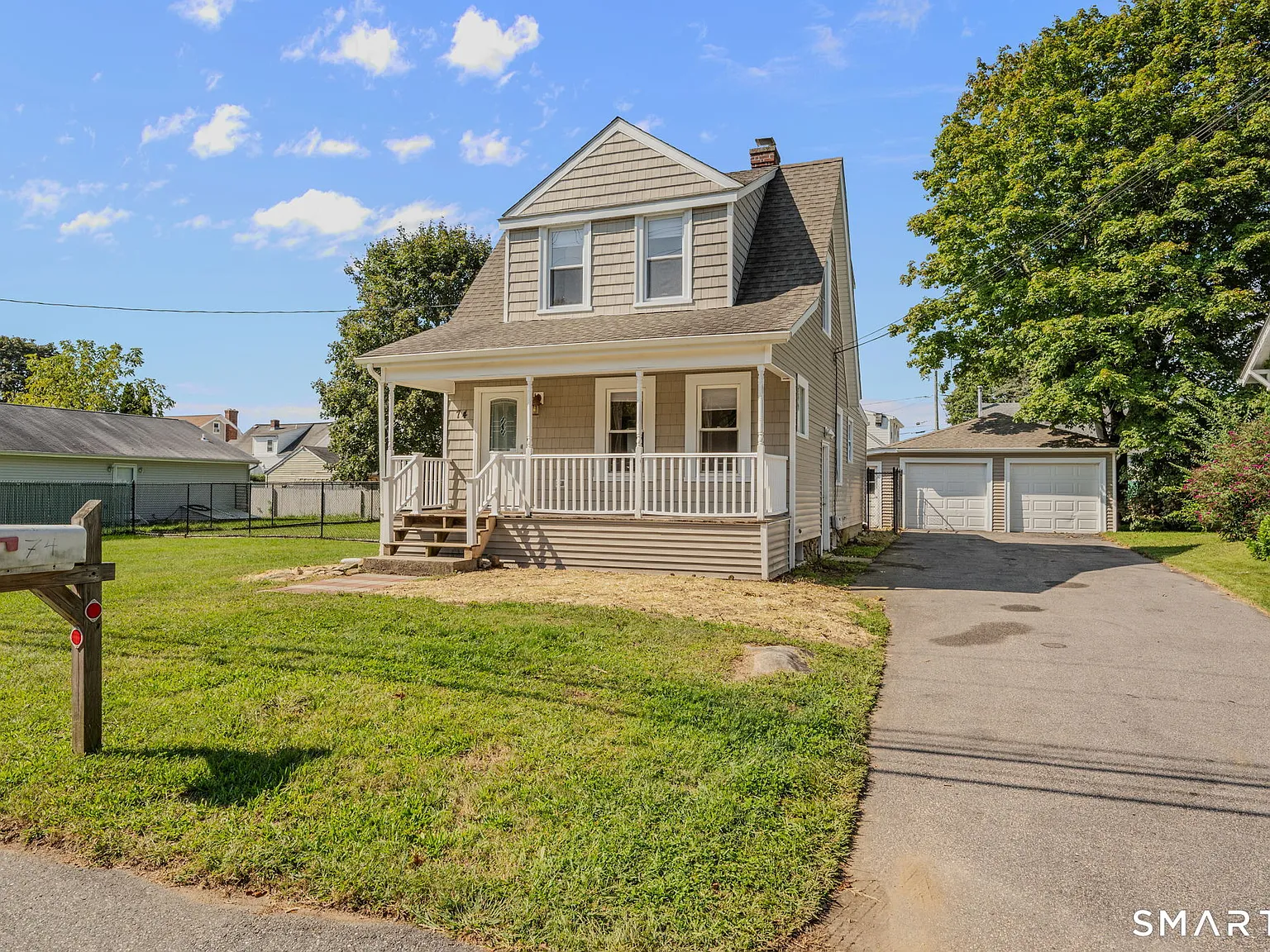 3 bed, 2.0 bath, 1132 sqft, $2,900 — Photo 1