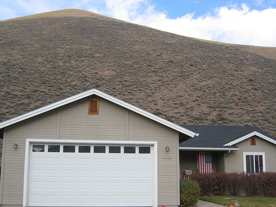 Charming home- great location!