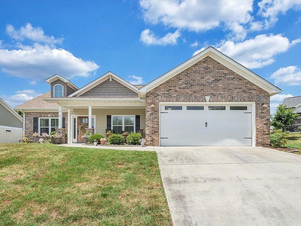 1st image of 218 Mountain Brook Dr NE