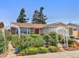 8265 Southfields Cir, Sacramento, CA 95828