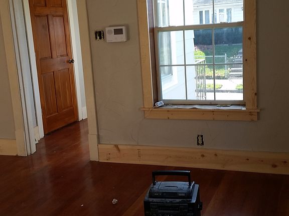 3rd image of 4427 16th Ave