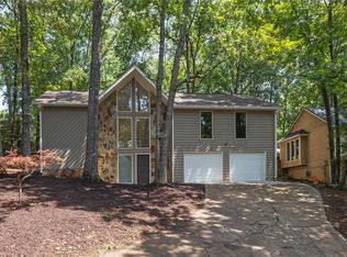 8575 Colony Club Dr, Johns Creek, GA 30022