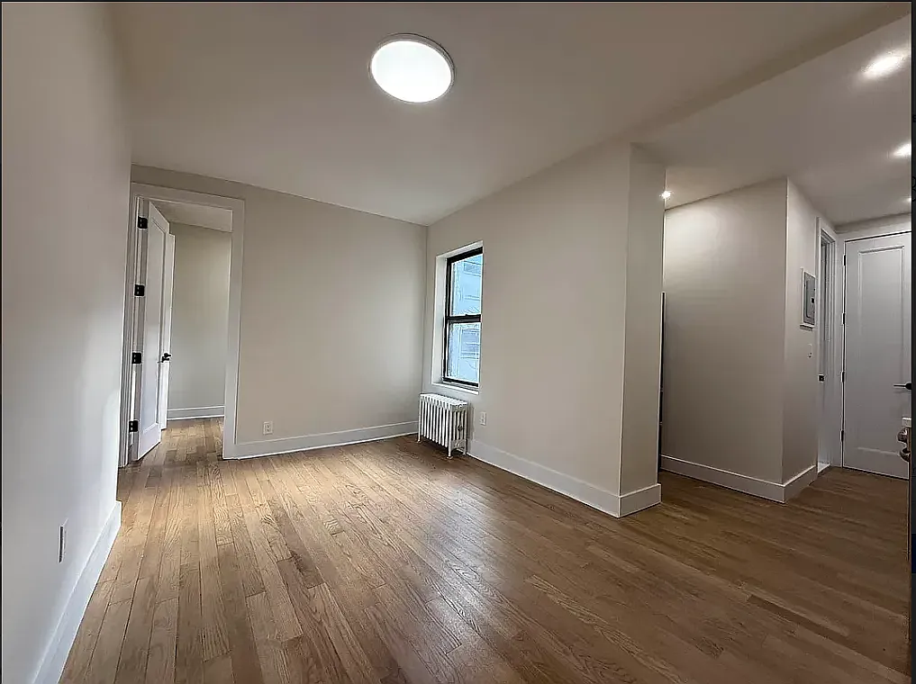 293 Franklin Avenue — Photo 4