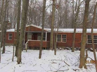 2625 Teaberry Ln, Hermitage, PA 16148