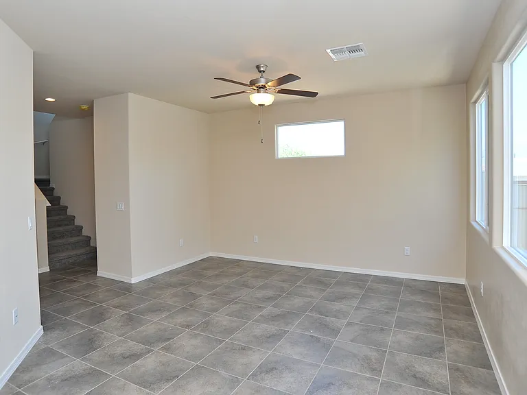 1218 E Blacklidge Dr #1101 — Photo 6