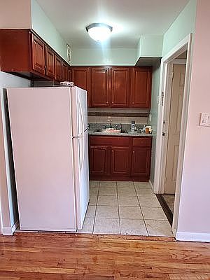 2nd image of 568 E 79th St #1