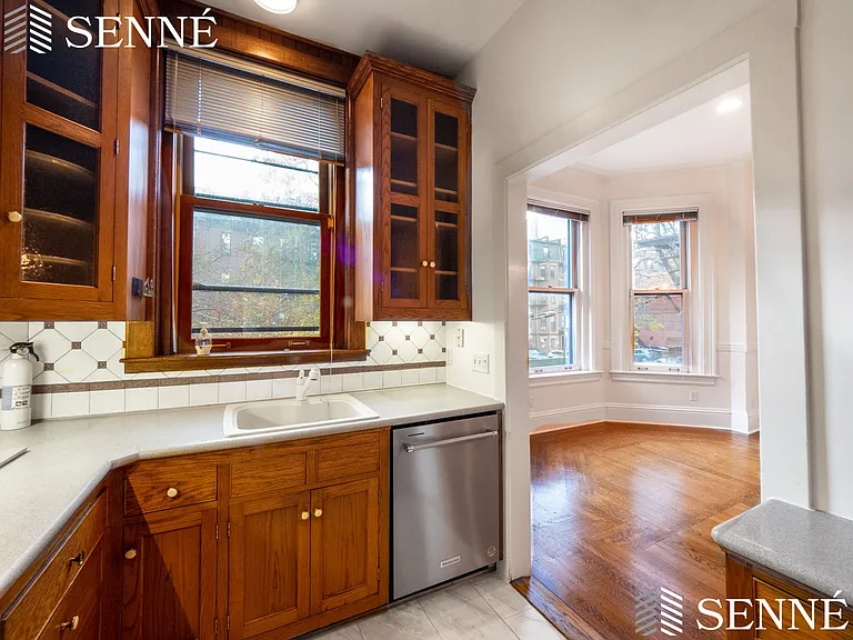 218 Commonwealth Ave #2 — Photo 5