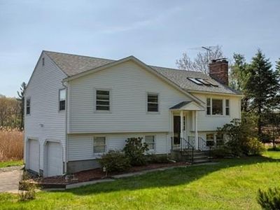 83 Hampstead St, Methuen, MA, 01844