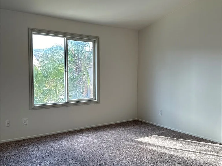 7297 Cobble Creek Dr — Photo 41