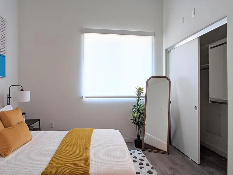Vantage Mar Vista — Photo 48