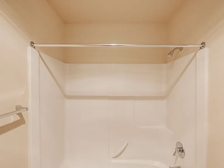 Aspen Place Apartments — Photo 38