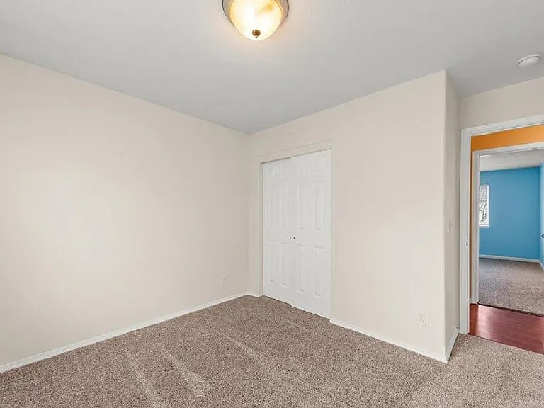 1449 N Moonstone — Photo 8