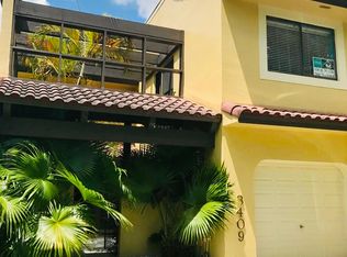 3409 Torremolinos Ave, Doral, FL 33178