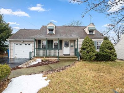 38 Pine Tree Dr, Colonia, NJ, 07067