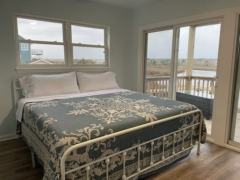 703 S Topsail Dr — Photo 10