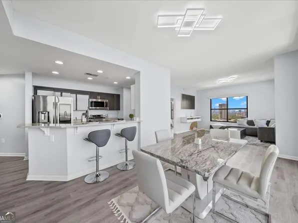 3040 Peachtree Rd NW Unit 1311, Atlanta, GA 30305