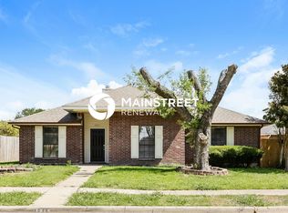 1011 Dandelion Dr, Mesquite, TX 75149