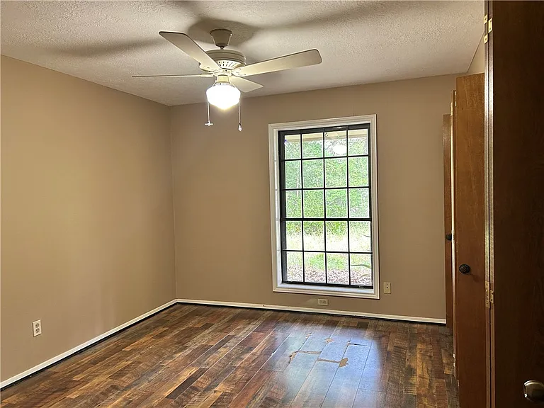 2707 Teakwood Ct — Photo 6