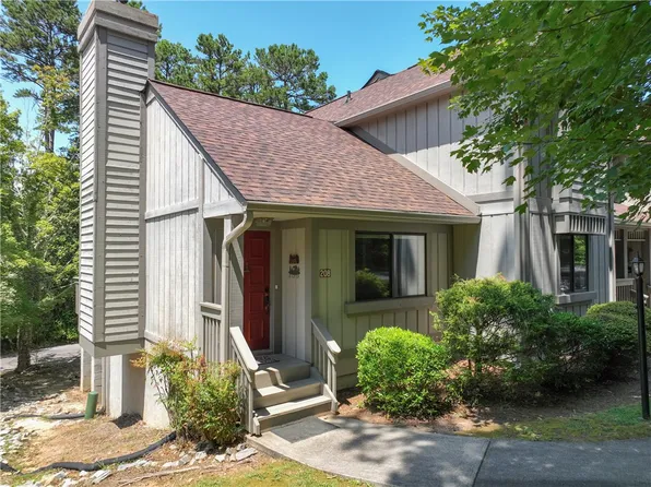 208 Safe Harbor Cir, Salem, SC 29676