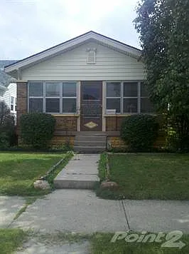 1023 E Yoke St photo 1