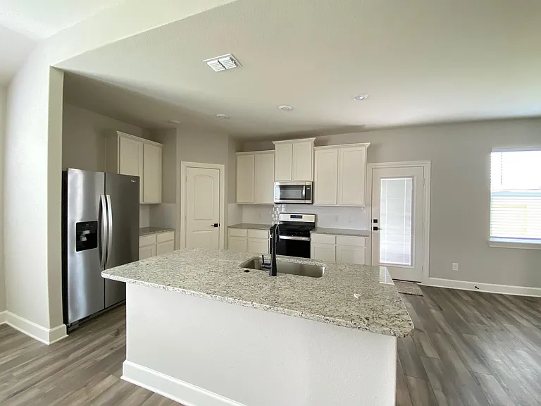 2109 Atwood Dr — Photo 11