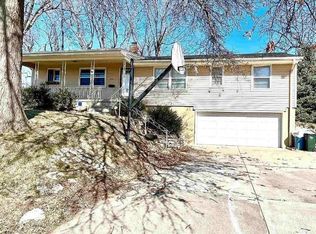 5109 S 83rd St, Ralston, NE 68127