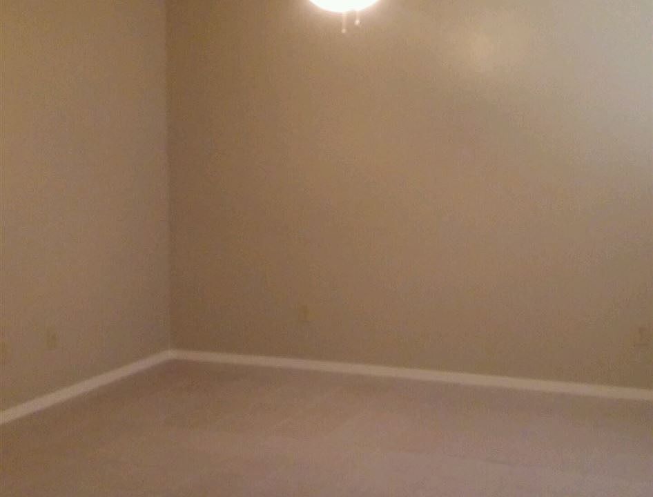 2x1 Living Room