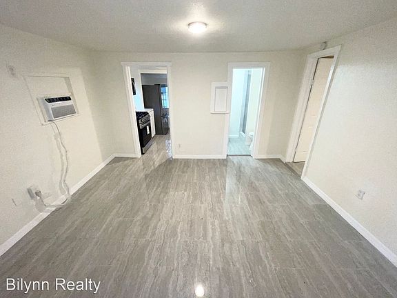3rd image of 1527-1533 Carmel Ave #13692159