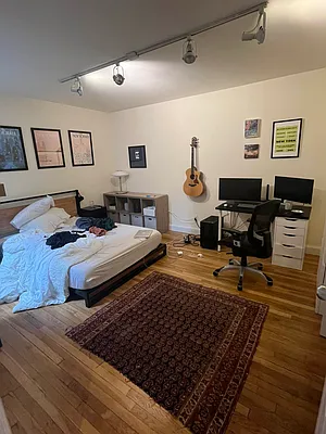 Rented by MOTION New York | media 8