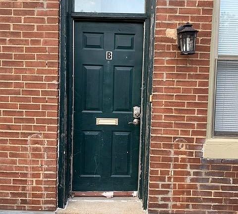 2nd image of 4394 McPherson Ave #B