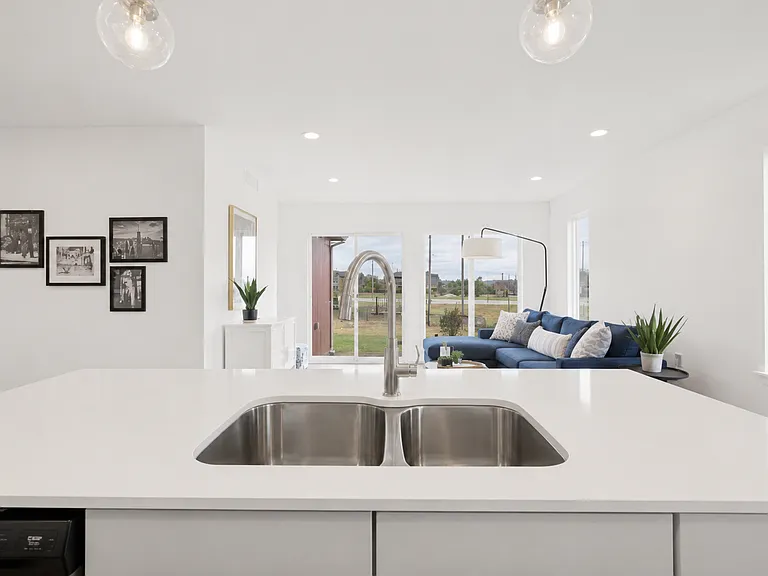 13314 W 180th Ter — Photo 15