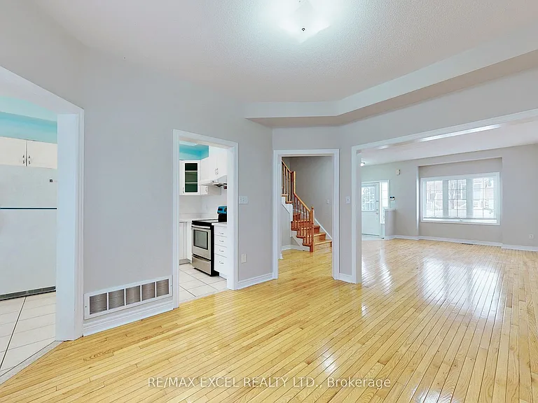 24 John Gary Dr — Photo 10