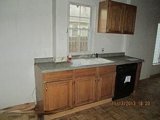 5th image of 179 East Ave N