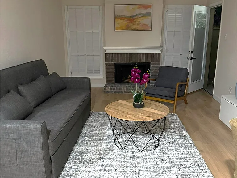 10051 Westpark Dr #261 — Photo 15