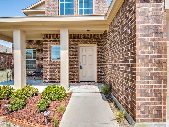 4th image of 314 Plum Dr