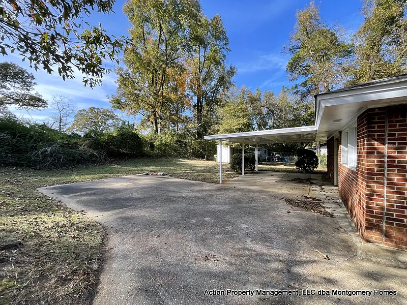 950 Green Ridge Court — Photo 4