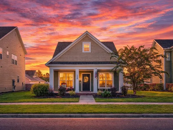 111 Foxglove Ave, Summerville, SC 29483