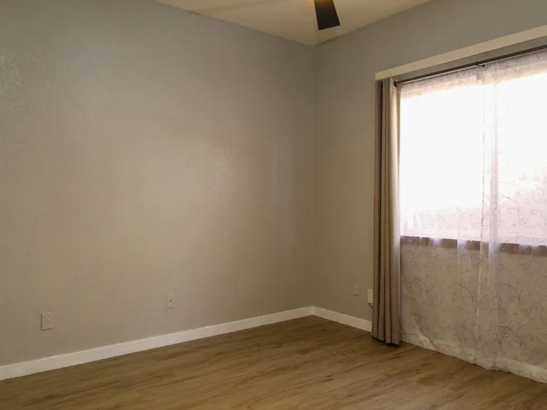 2081 Paseo Del Prado Dr — Photo 26