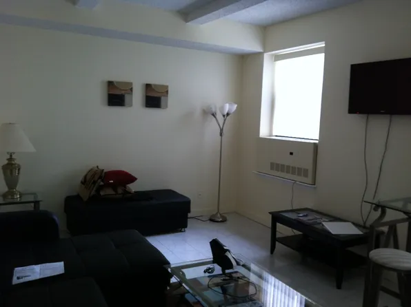 150 W 51st St APT 1921, New York, NY 10019