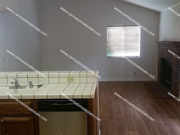 4th image of 2825 Airons Ct