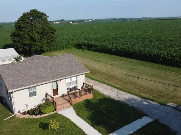 608 N Park St, Prairie City, IA 50228