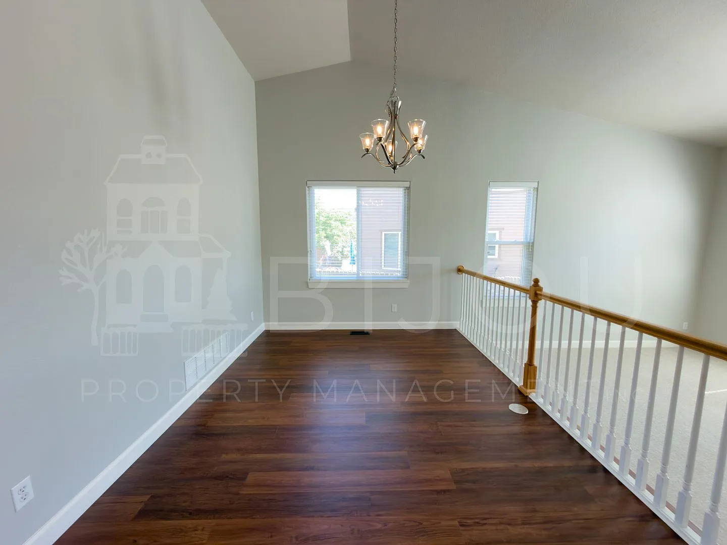 Beautiful 5-Bedroom Home Featuring Pikes Peak Views, Finished Basement & Private Backyard — Photo 3