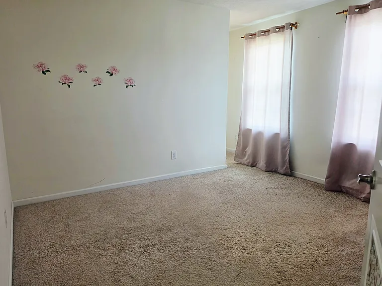 114 Glenridge Cir — Photo 19